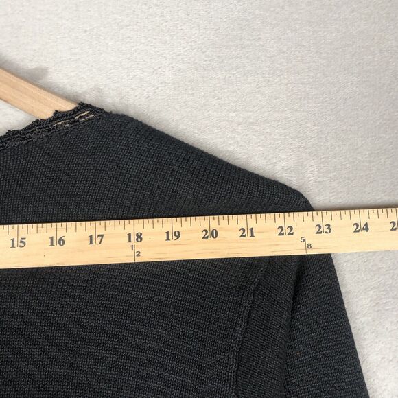 VTG ARRIVISTE Embroidered Cardigan 2X 26/28‎ Black Red Beaded Holiday Sweater - Picture 9 of 12